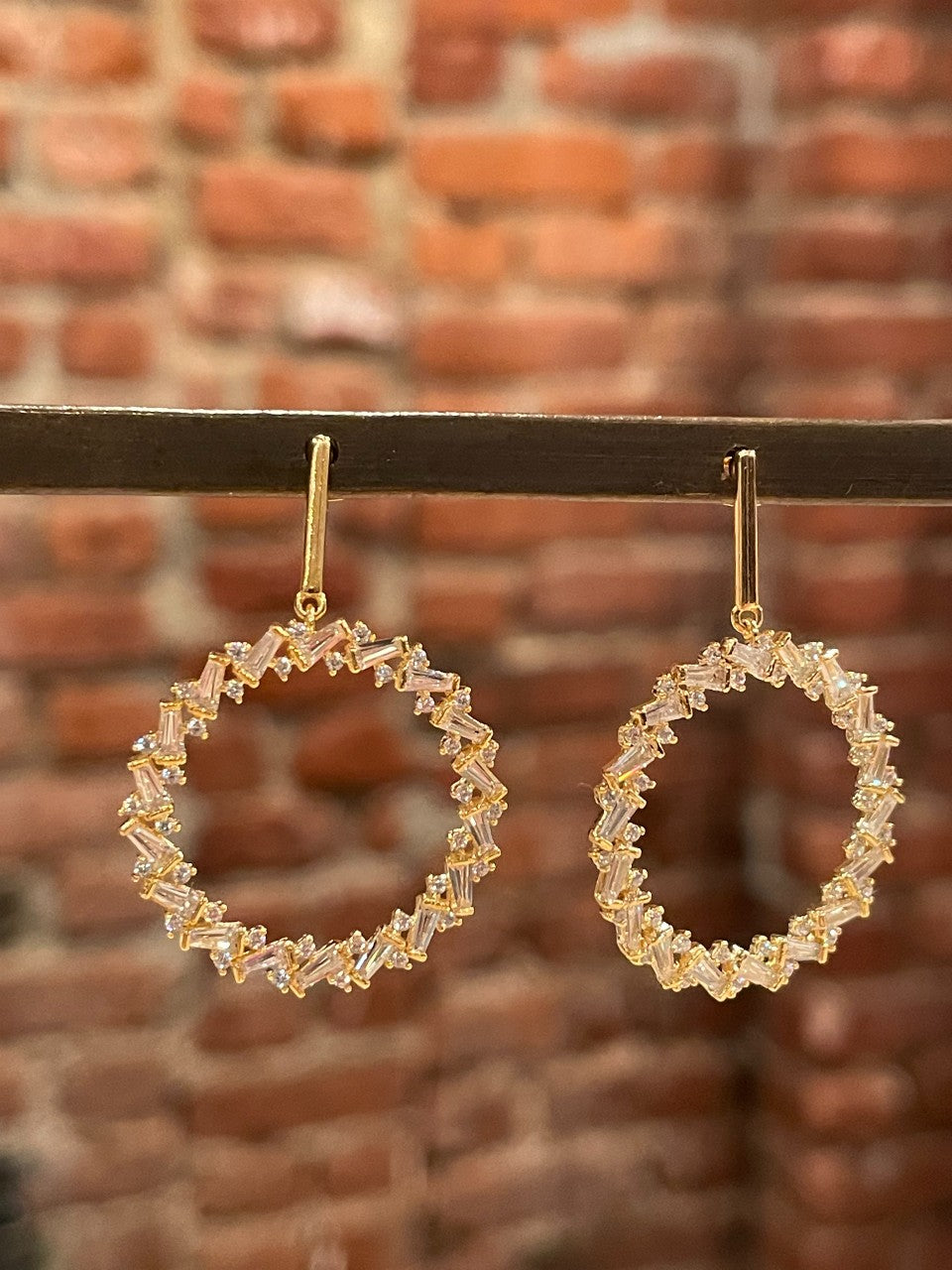 Hestia Bar Open Circle Drop Earrings Front.